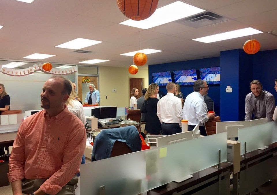 This past Thursday we hosted a March Madness Open House at our West Knoxville office! We invited a variety of our professional contacts join us for drinks, snacks, and a little bit of basketball! We had Zaxby’s and Casual Pint cater. Everything was delicious! We like having regular get-togethers, especially as we grow. Thanks to everyone who came out!